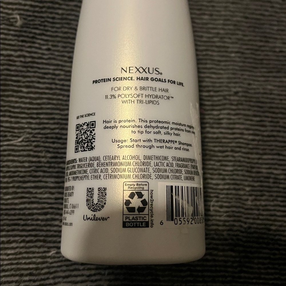 Nexxus Humectress Moisture Conditioner - Picture 4 of 4
